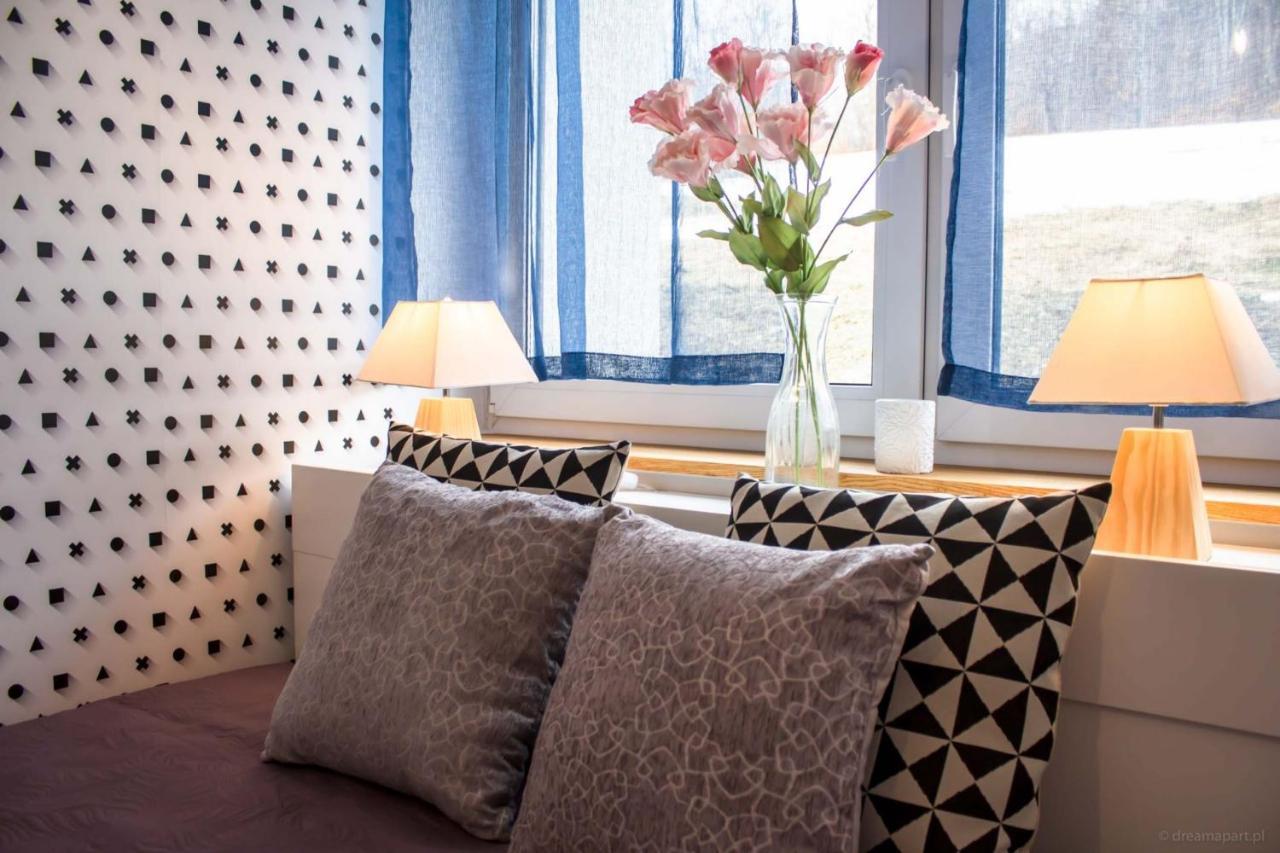 Apartamenty Justrent Щирк Екстериор снимка