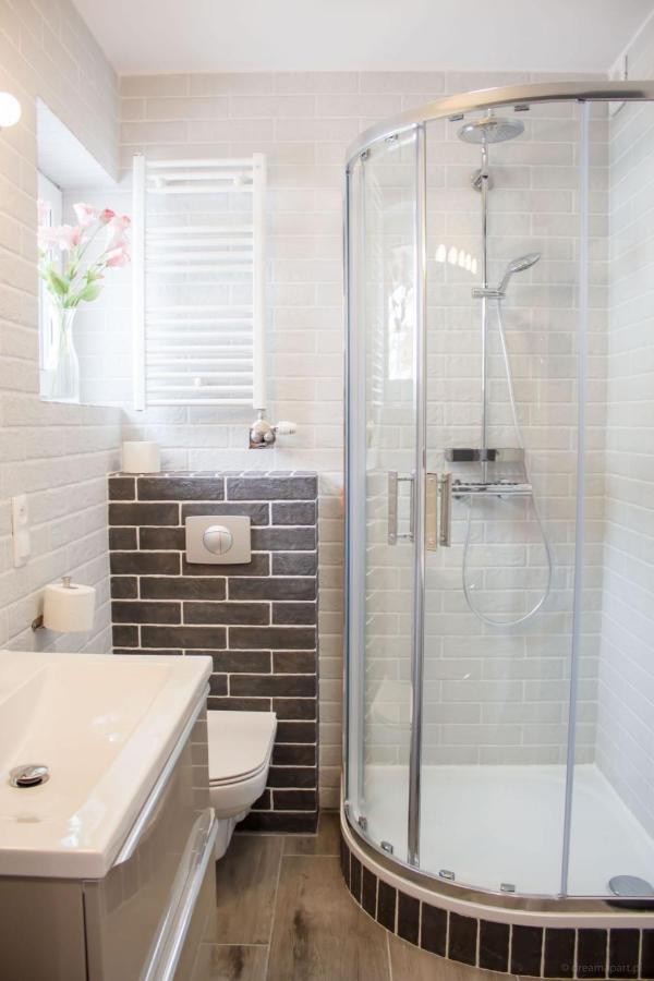 Apartamenty Justrent Щирк Екстериор снимка